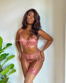 Анкета проститутки Викуля - метро Ломоносовский, возраст - 21