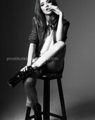 Анкета проститутки Света - метро Донской, возраст - 23